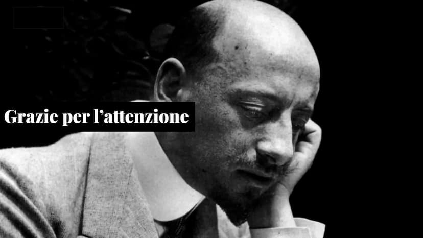 Gabriele d'Annunzio Biografia
Gabriele d'Annunzio nacque a Pescara Vecchia, il 12 marzo 1863
da una famiglia borghese benestante. Fu il terz
