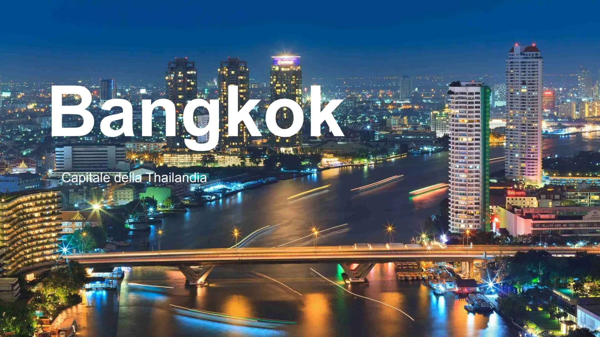 ma
Thailandia
Regno di thailandia
ประเทศไทย? N
Hority.
$
ity Die
THAT
PARTE FISICA
La Thailandia è uno Stato del Sud-est asiatico,
Confina
A
