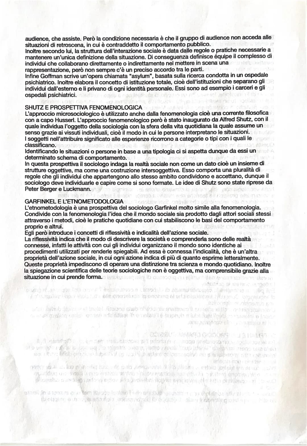 FUNZIONALISMO
Il funzionalismo è una corrente di pensiero sociologico caratterizzata dalla tendenza di concepire
la società come un organism