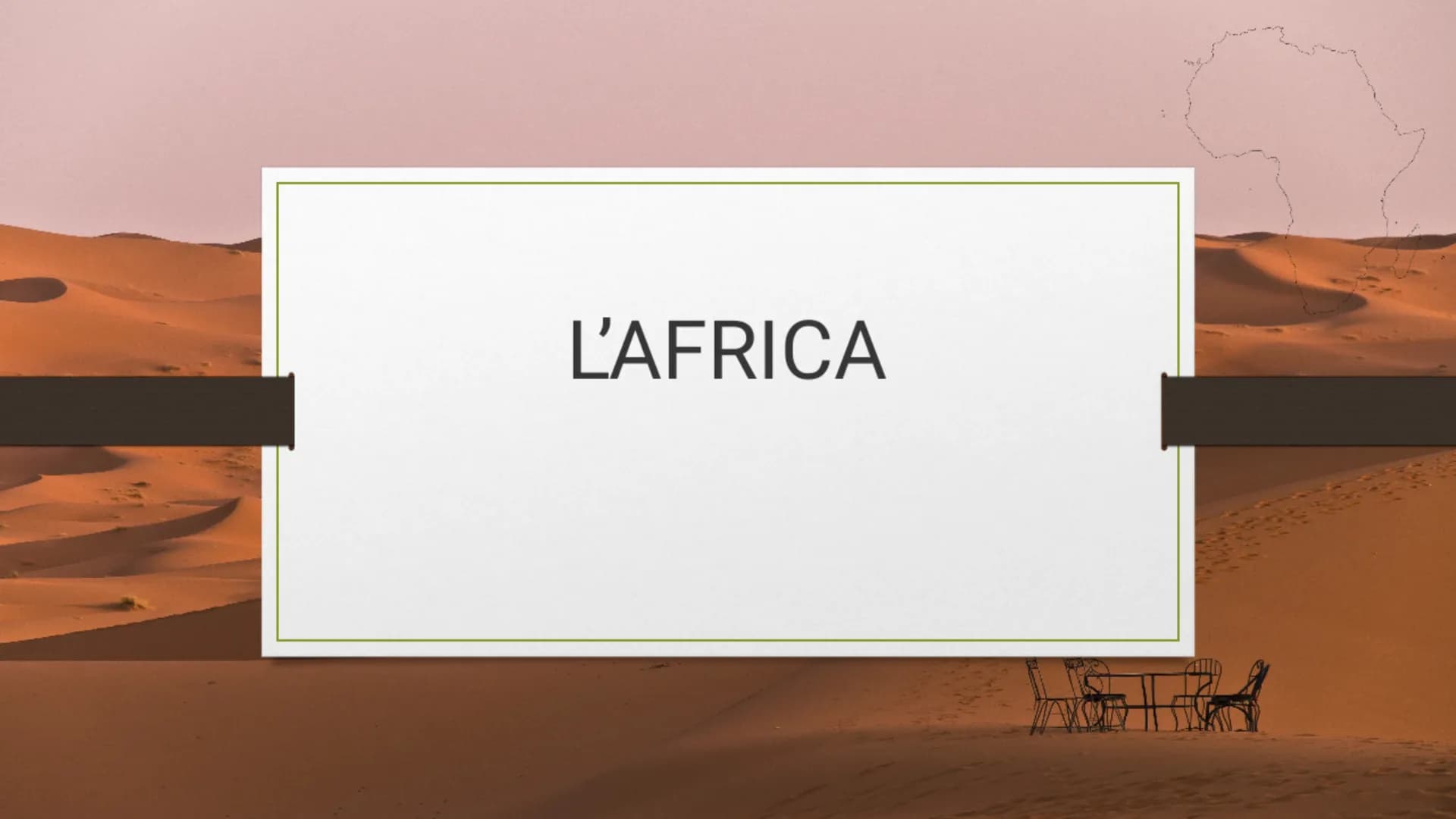 L'AFRICA l'Africa è il terzo continente per dimensioni
dopo l'Asia e le Americhe.
Le coste dell'Africa sono bagnate a ovest
dall'oceano Atla