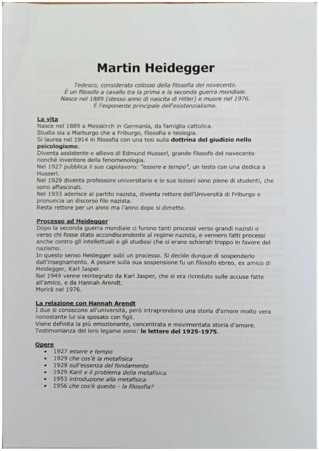 # Martin Heidegger

Tedesco, considerato colosso della filosofia del novecento.
È un filosofo a cavallo tra la prima e la seconda guerra mon