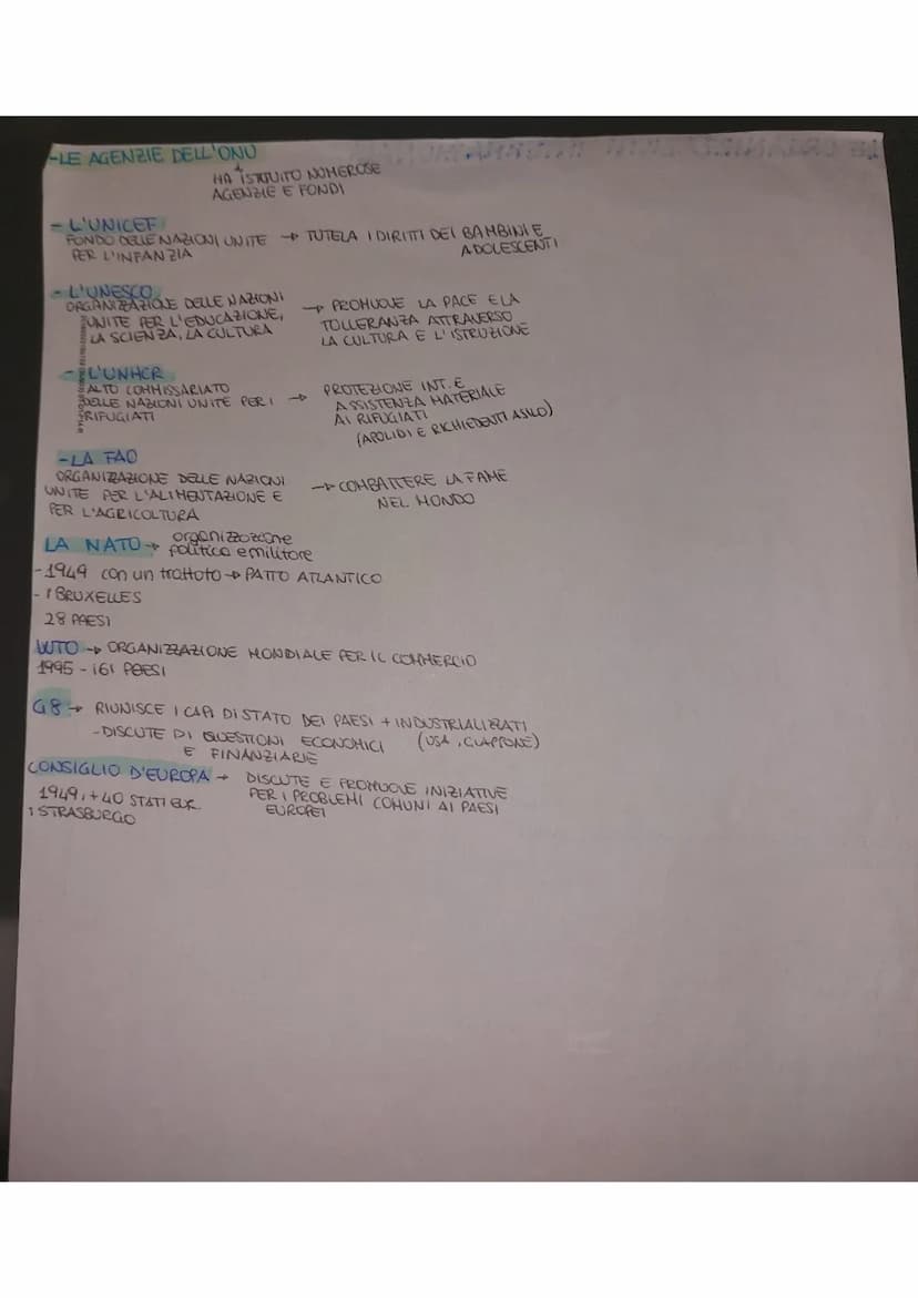 UNIONE EUROPEA
-LA COSTRUZIONE
SECONDO DOPO GUERRA
-GUERRA FREDDA (SENE'ARHI)TRA STATI UNITI E UNIONE SOVIETICA
LIBERALISHO-CAPITALISMO; COL