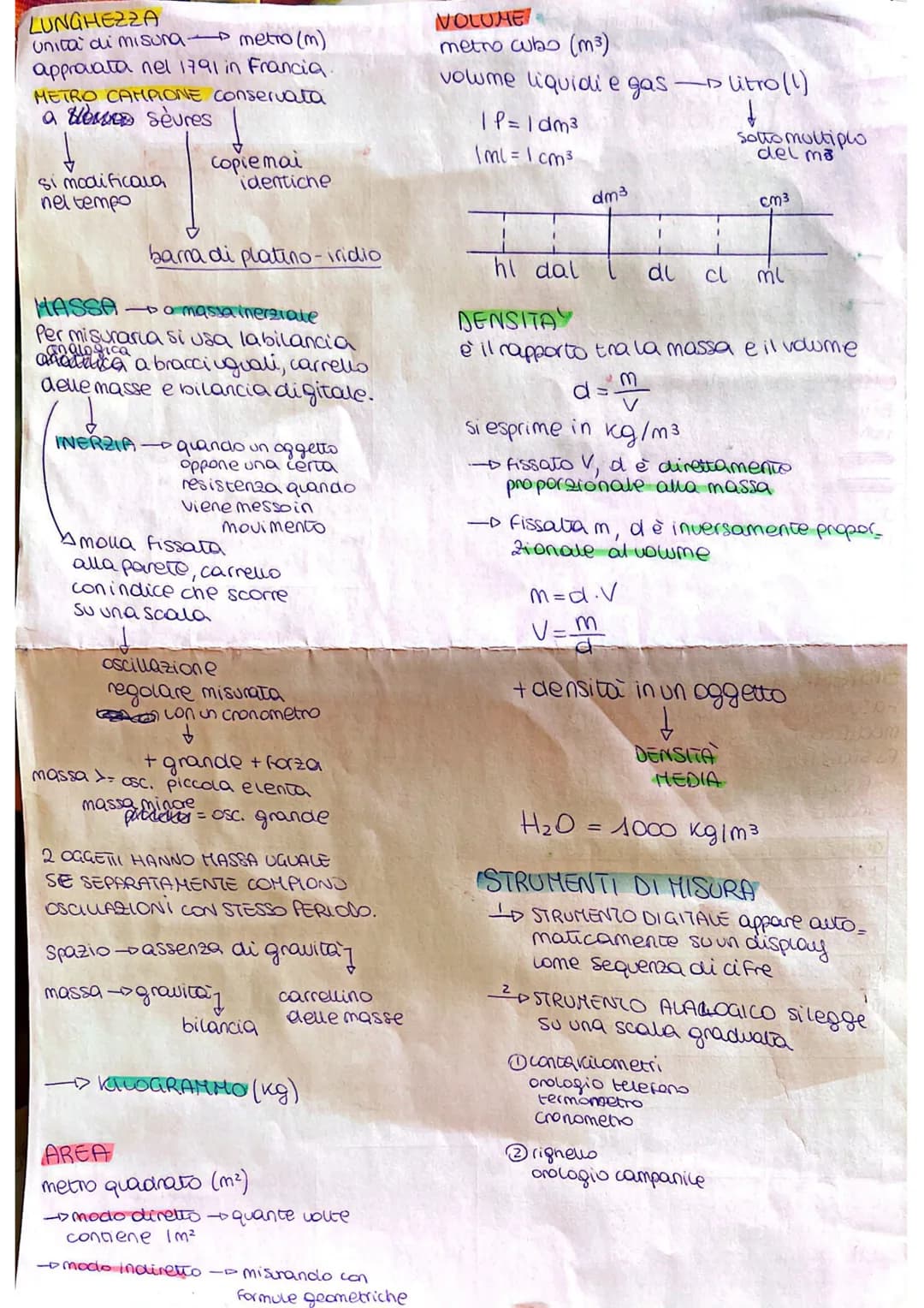 
<p>La notazione scientifica è un modo di scrivere un numero molto grande o molto piccolo esprimendolo come il prodotto di un coefficiente c