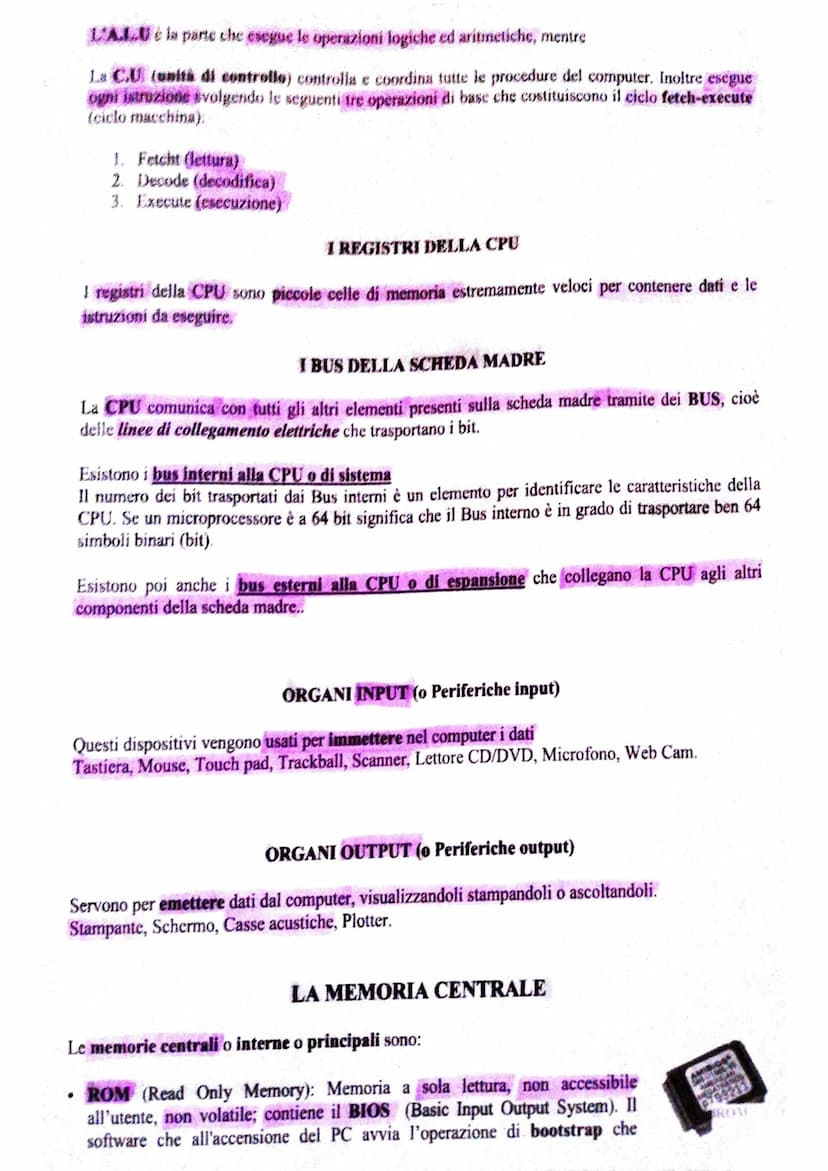 COMPONENTI HARDWARE
L'ARCHITETTURA DI VON NEUMANN
L'architettura (o modello struttural) di un
sistema indica come le sue parti sono connesse