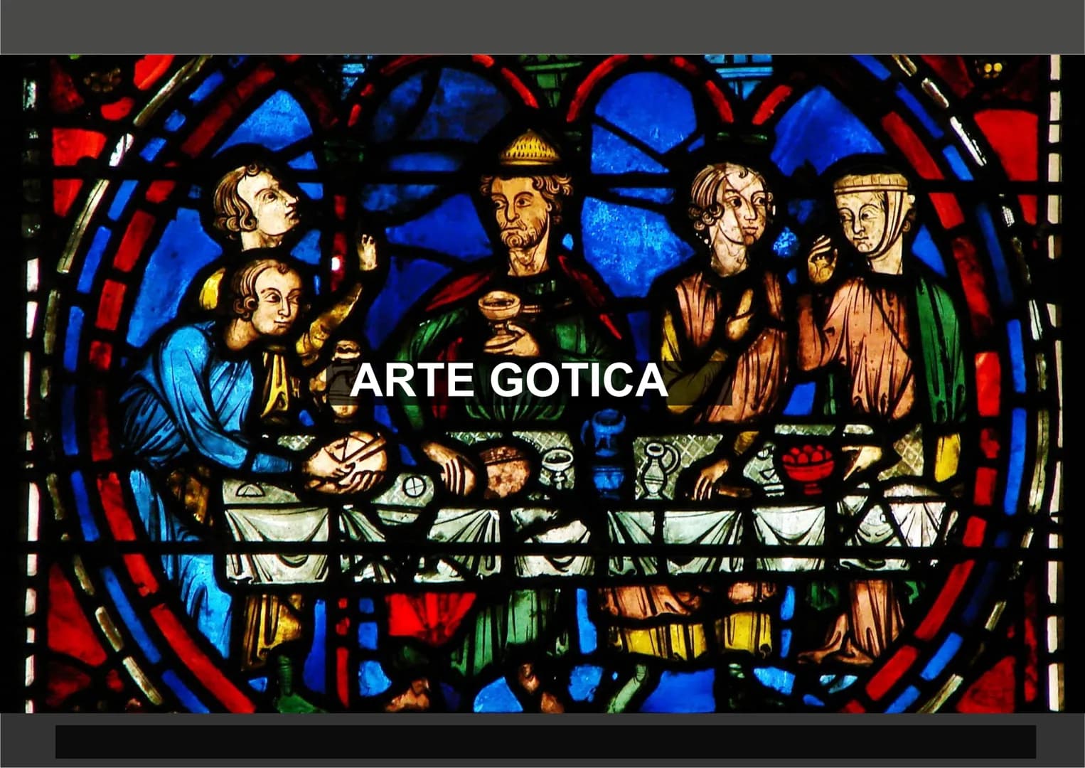 ARTE GOTICA
F
啊 ARTE GOTICA
IL NUOVO STILE
CHE VIENE DAL NORD
A partire dal XII secolo, in Europa si
forma-
no le grandi monarchie
nazionali