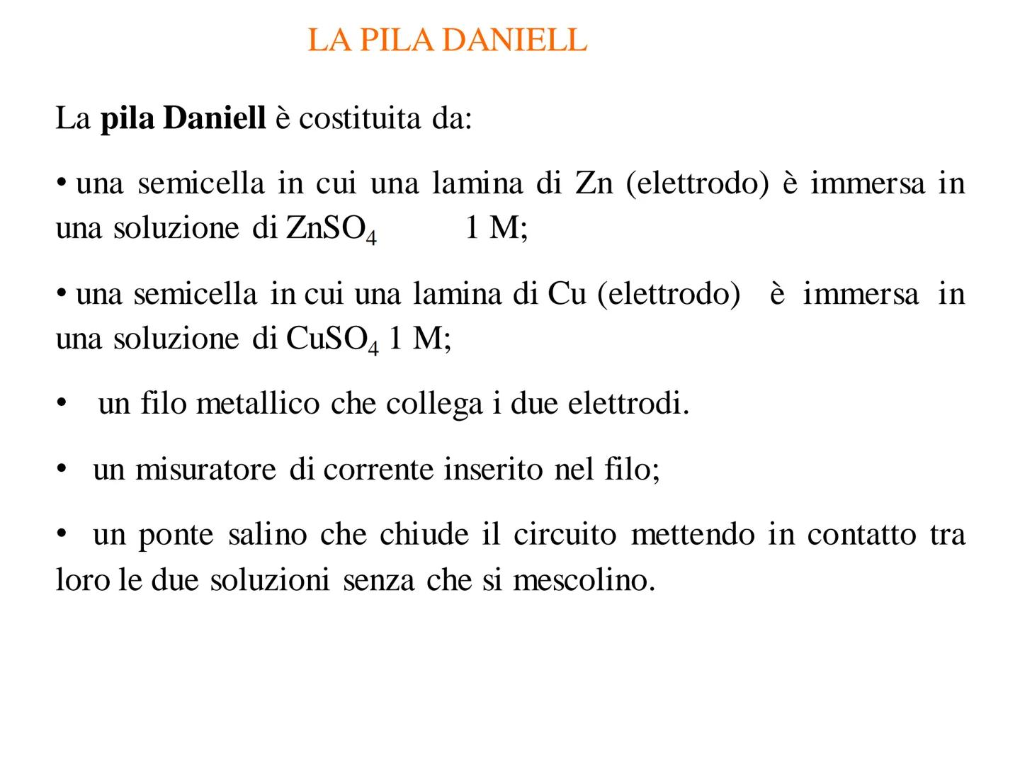 Elettrochimica L'elettrochimica studia sia i
fenomeni che avvengono in un sistema
chimico al passaggio di corrente
elettrica (celle elettrol