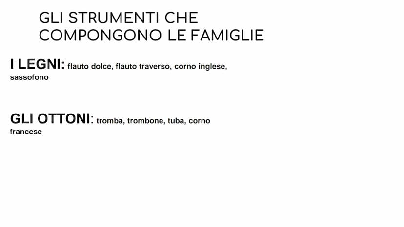 GLI STRUMENTI A FIATO
GLI STRUMENTI A FIATO SI DIVIDONO IN 2
FAMIGLIE
legni
ottoni GLI STRUMENTI
COMPONGONO
CHE
LE FAMIGLIE
I LEGNI: flauto 