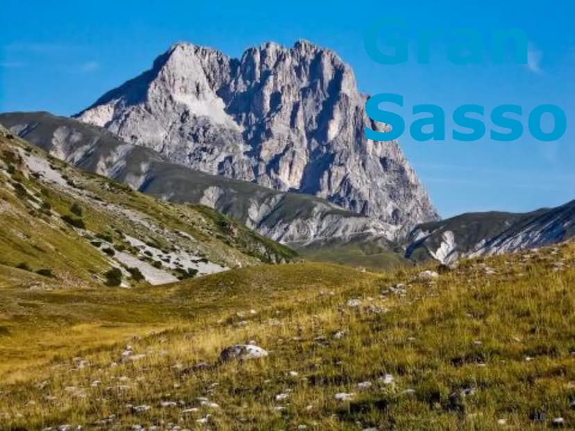 L'ITALIA
IL MIO PAESE
1 L'Italia è
una
penisola
Una terra ricca di storia
dove in uno spazio esiguo si
alternano climi e paesaggi
diversi.
H