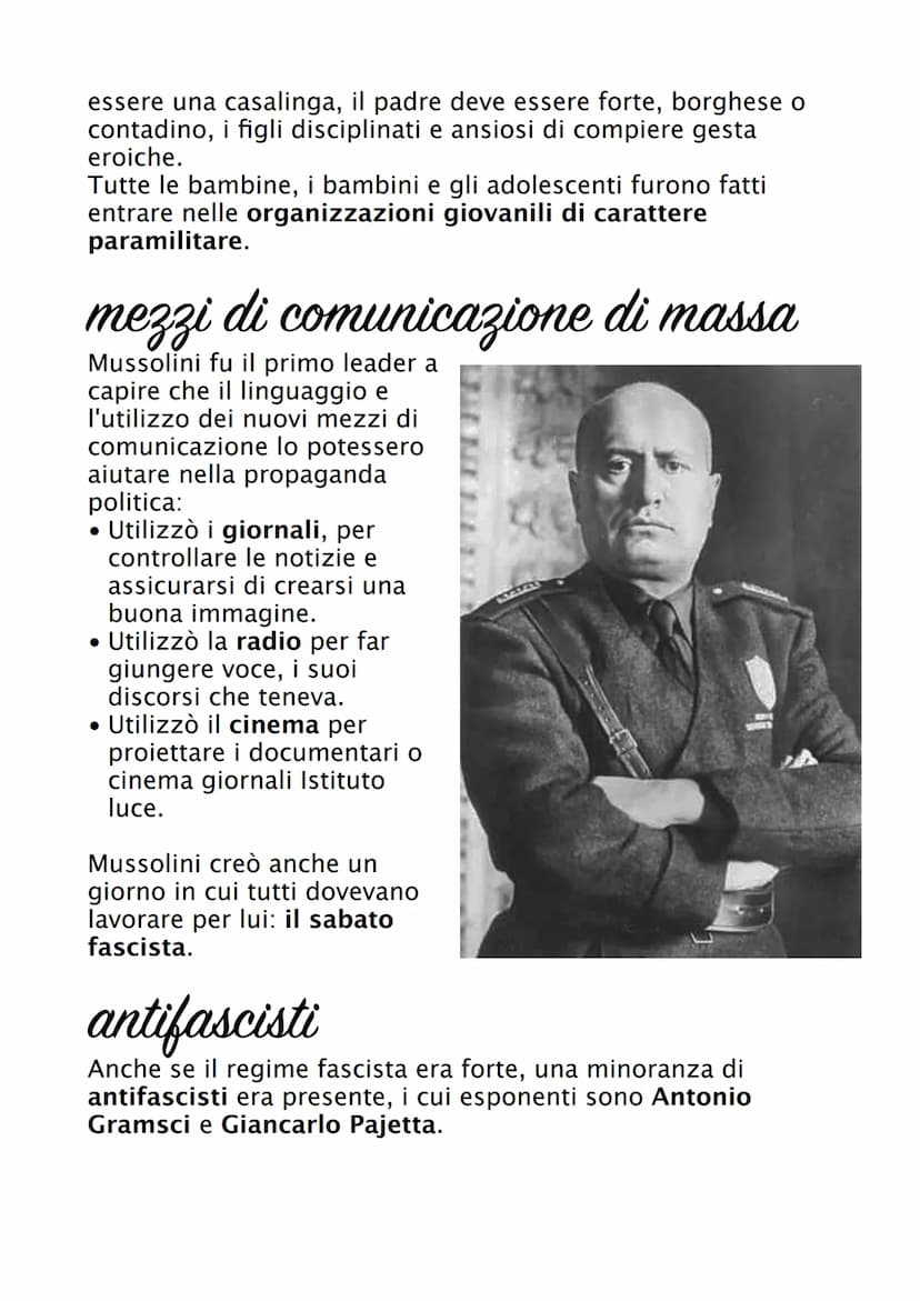 Fascismo
Il fascismo in Italia è stato un movimento politico guidato da
Benito Mussolini che ha governato il paese dal 1922 al
1943. Il fasc