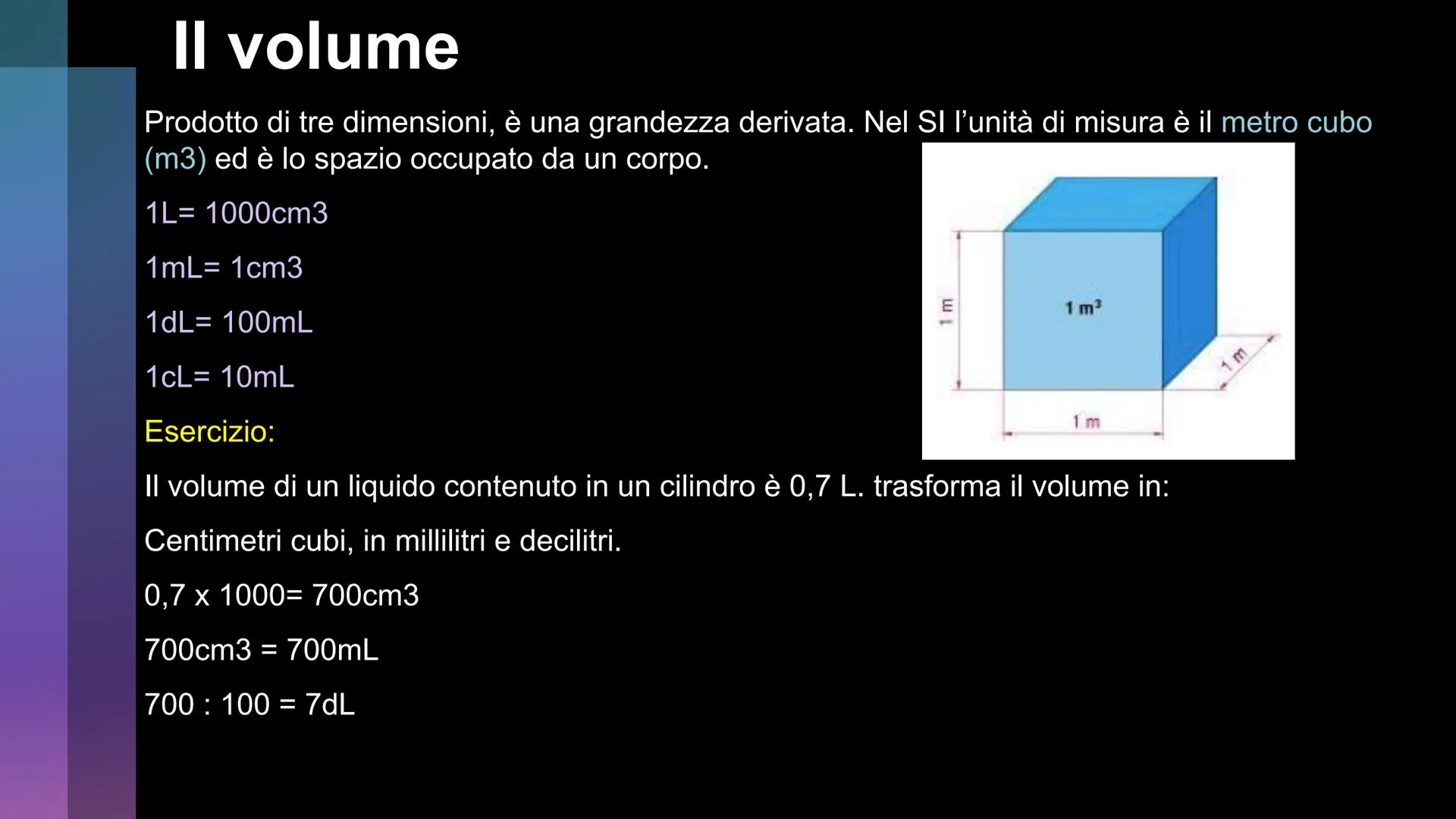 200
12
100
50
CHIMICA La chimica è una scienza che studia la composizione la struttura e
le sue trasformazioni materiali.
La chimica si occu