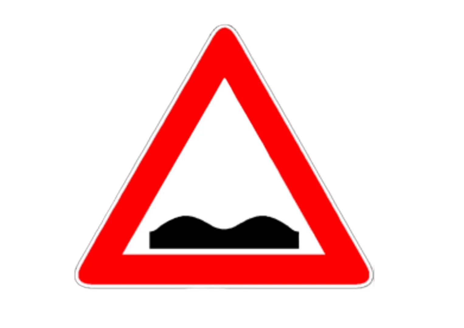 segnali di
pericolo # strada deformata
Preannuncia un tratto di strada
- In cattivo stato
- Con pavimentazione irregolare
- Dissestata
↑