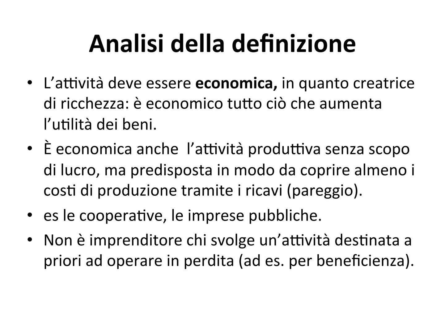 L'IMPRENDITORE DIRITTO COMMERCIALE
• Si definisce diritto commerciale quella branca
del diritto privato che disciplina gli aspetti
giuridica